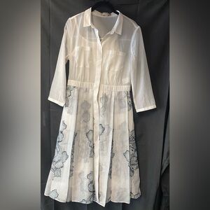 Vero Moda White and Gray Long Sleeve Dress